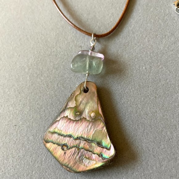 Jewelry - Red Abalone Shell Fluorite Amethyst Gemstone Crystal Necklace Ocean Beach Sea